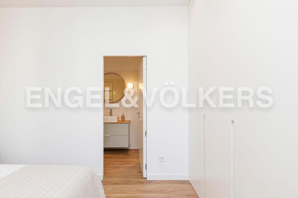 Moderno Apartamento En Pleno Centro Madrid Luaran gambar