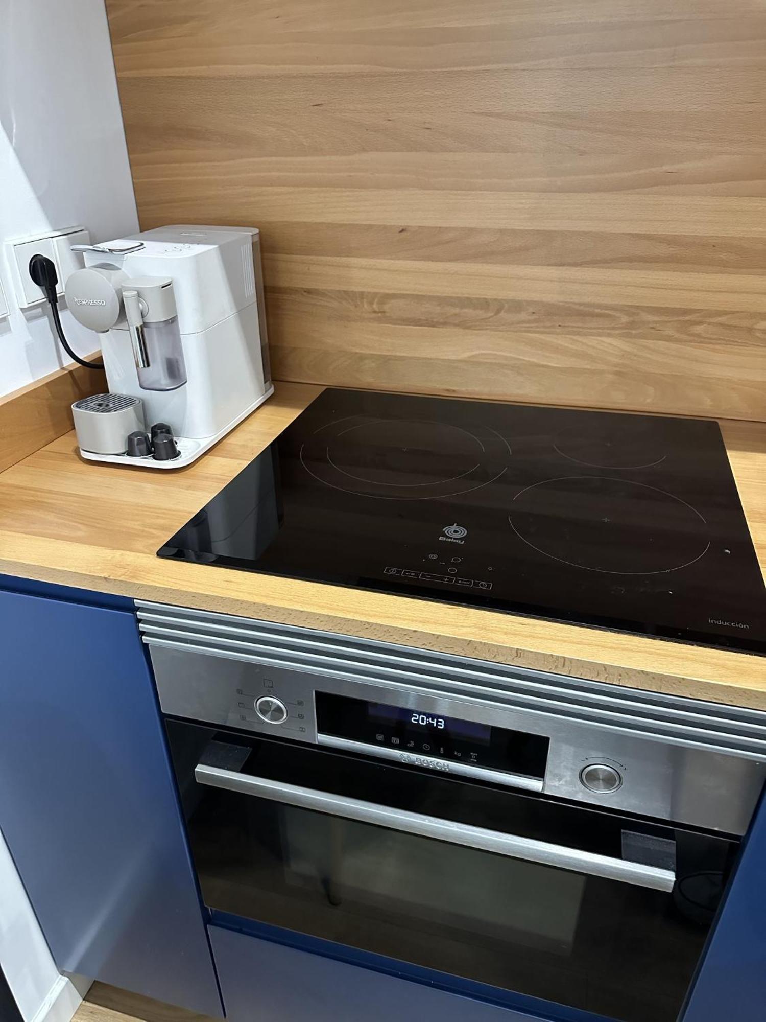 Moderno Apartamento En Pleno Centro Madrid Luaran gambar