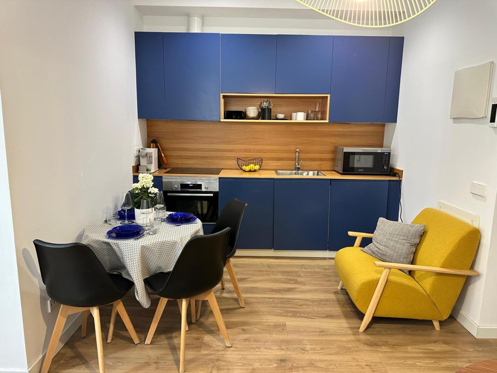 Moderno Apartamento En Pleno Centro Madrid Luaran gambar